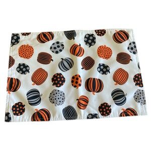Domain Pumpkin Print Placemats 3 Pack Fall Halloween Thanksgiving Holiday Decor